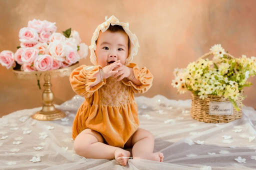 阜阳宝宝多大可以戴银手镯